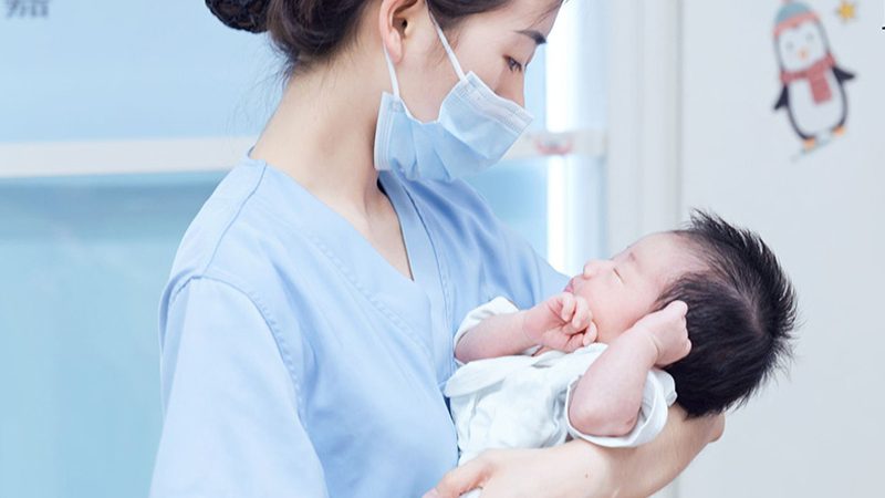 加盟育婴师品牌前，先看清行业这三大坑